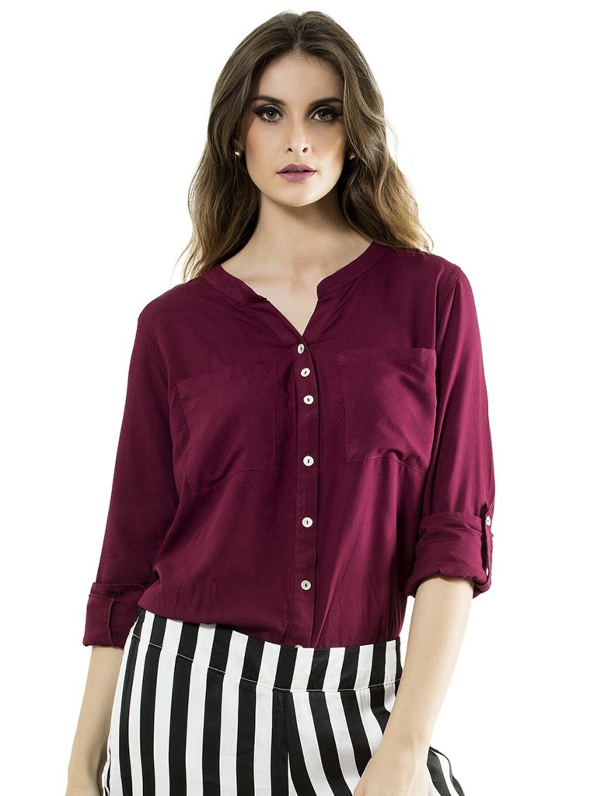 roupas femininas cor marsala