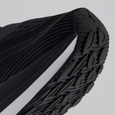 Tênis Puma Darter Pro Preto e Branco