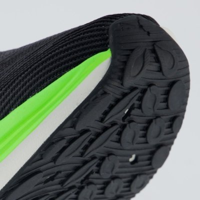 Tênis Puma Darter Pro Preto e Verde
