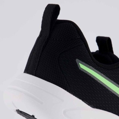 Tênis Puma Resolve Smooth Preto e Verde