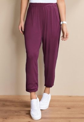 Calça Soltinha Com Pregas Roxo Quintess