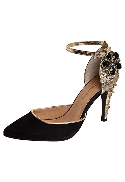 scarpin preto com pedras