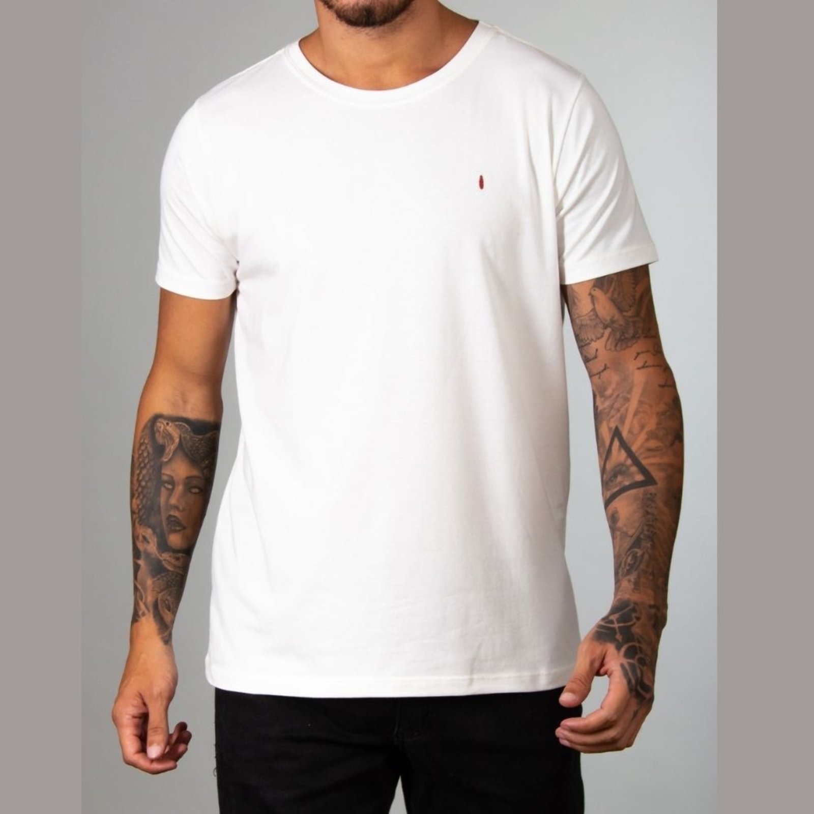 camiseta red feather