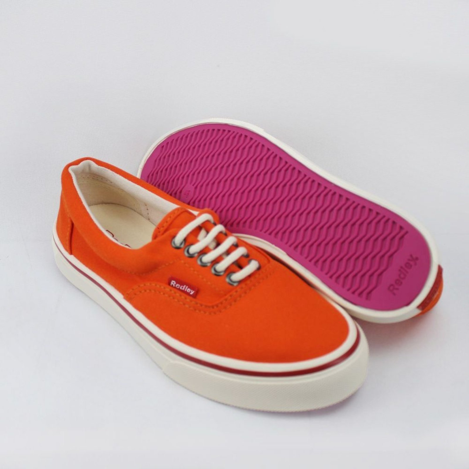 tenis redley tradicional
