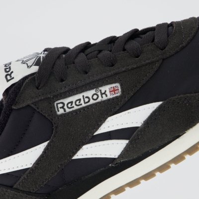Tênis Reebok AZ Preto e Branco