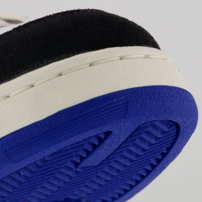 Tênis Reebok BB 4000 II Mid Branco e Azul