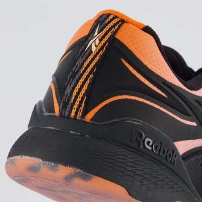 Tênis Reebok Nano X5 Edge Preto e Laranja Feminino