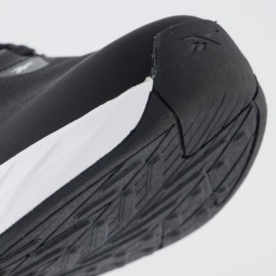 Tênis Reebok Verse Preto e Branco