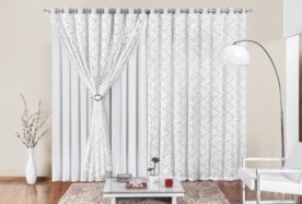 Cortina Rose Jordão Yasmin Para Varão Simples 4M Branco Menor preço em Cortina Rose Jordão Yasmin Para Varão Simples 4M Branco