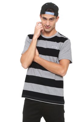 Camiseta Santa Cruz Maxine Cinza é boa?