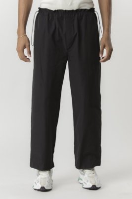 Calça Pintuck Skateboarding (Gênero Neutro) adidas Originals Preto
