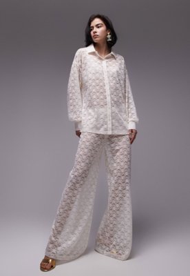 Camisa Renda TOPSHOP Reta Vazada Off-White
