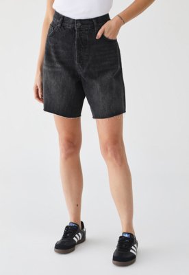 Short Jeans TOPSHOP Reta Liso Preto
