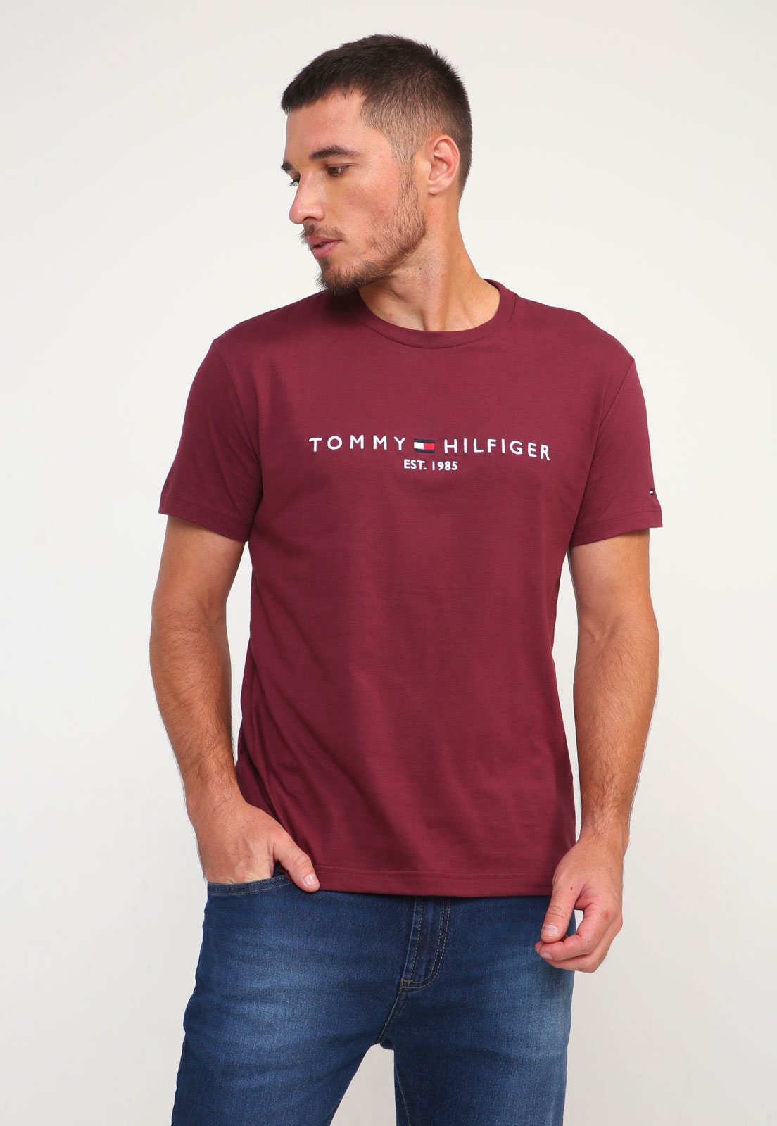 Camiseta Tommy Hilfiger Logo - Comprar Online