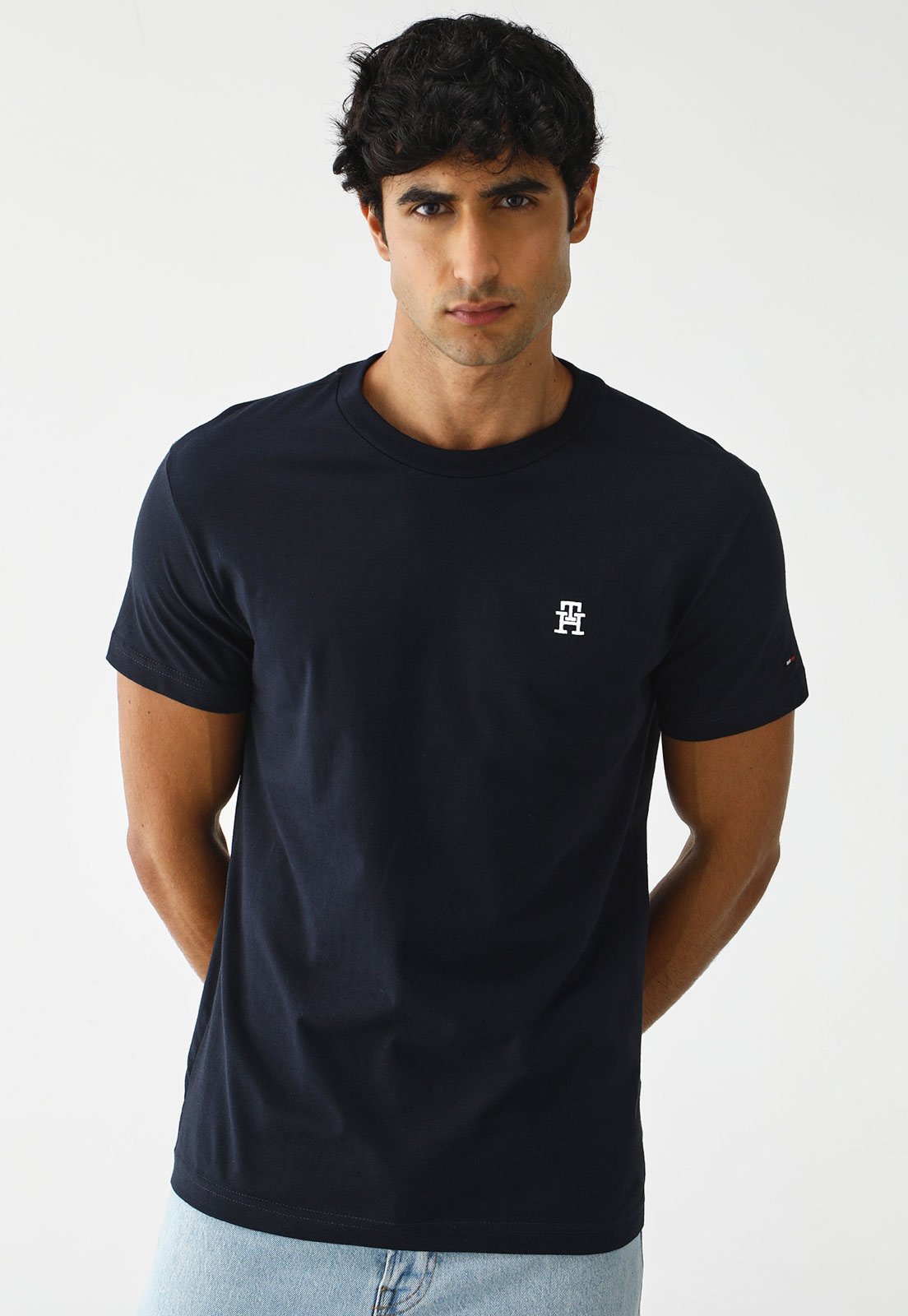 Camiseta Tommy Hilfiger Reta Logo Azul Marinho