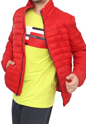 Jaqueta Puffer Tommy Hilfiger Lisa Vermelha é boa?