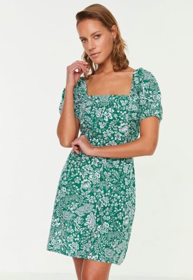 Vestido Trendyol Collection Curto Floral Verde - Compre Agora