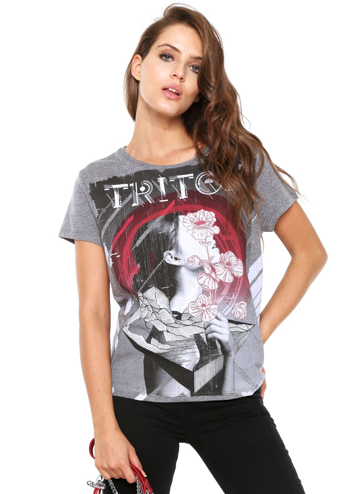 camiseta triton feminina