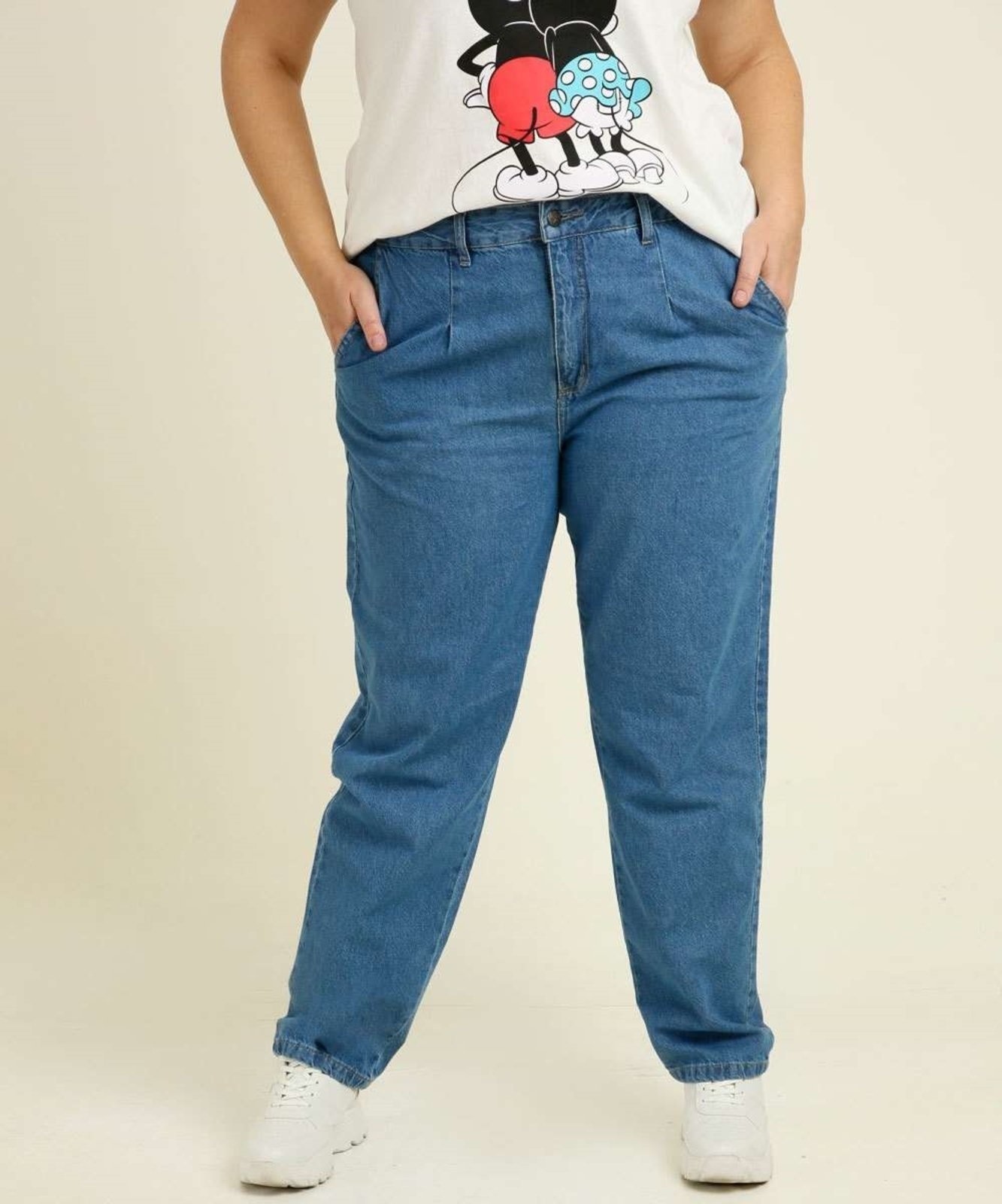 Calça Plus Size Feminina Mom Jeans Marisa