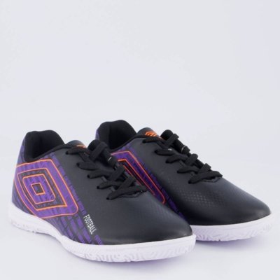 Chuteira Umbro Football Futsal Juvenil Preta e Roxa