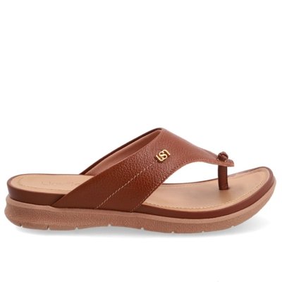 Chinelo Em Couro Marrom Com Solado Rasteiro