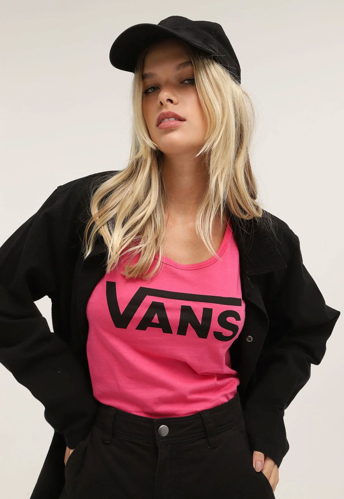 Pink best sale vans logo