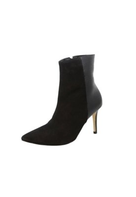 Bota Via Salto Bico Fino Preta Menor preço em Bota Via Salto Bico Fino Preta