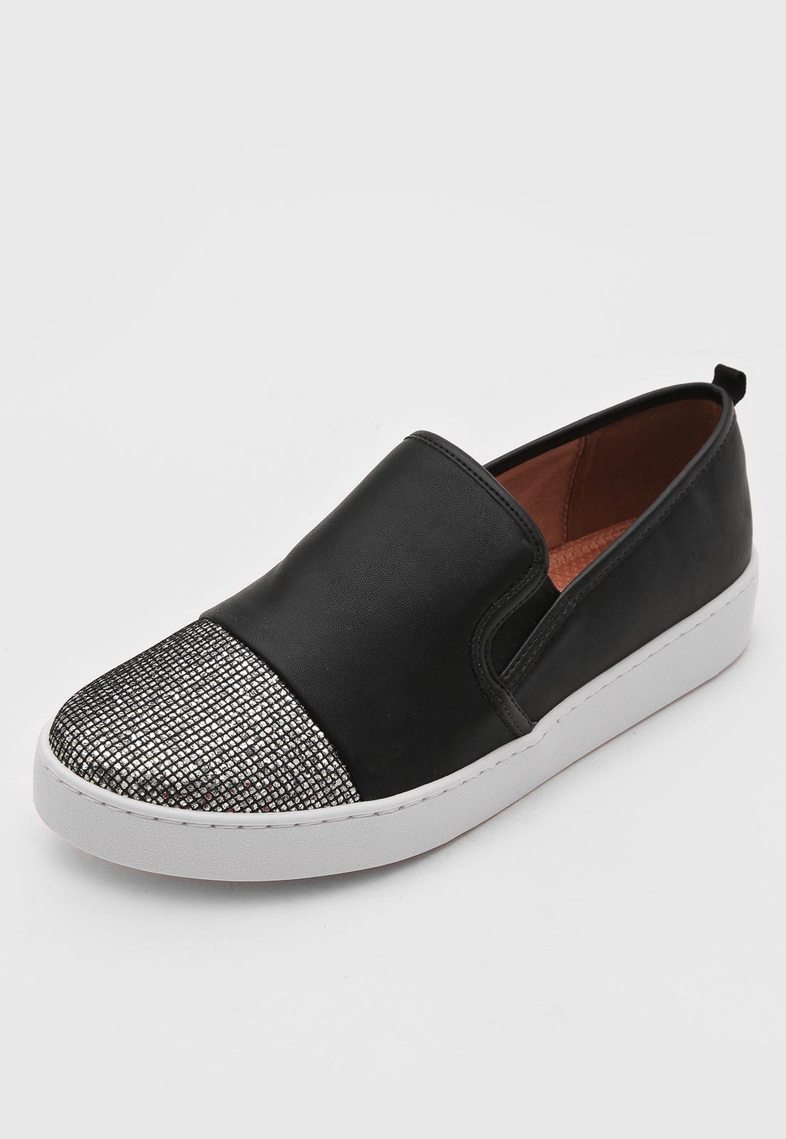 slip on vizzano recortes preto