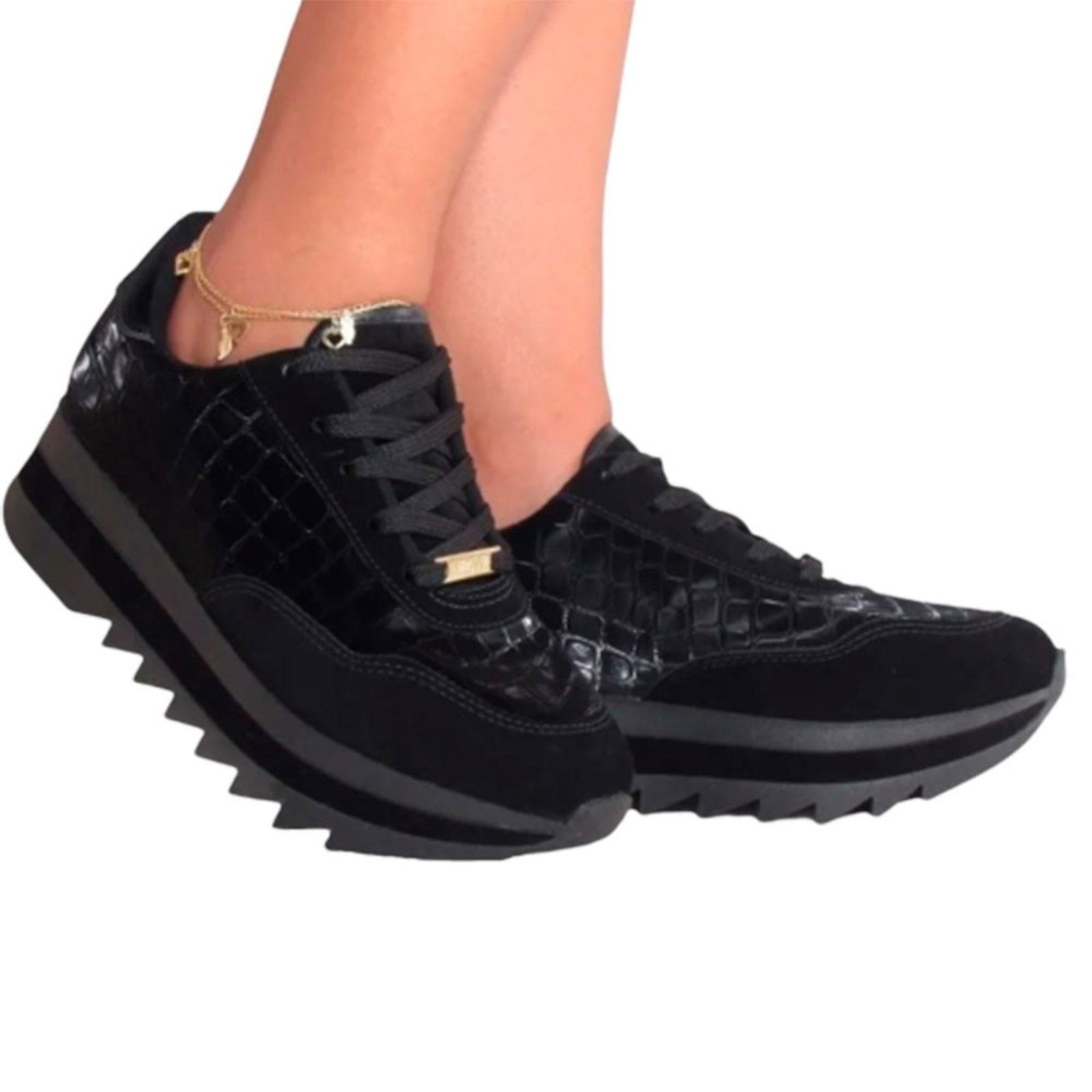 Tenis plataforma hot sale preto vizzano