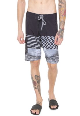 Bermuda Água Volcom Reta Lido Block Grafite Menor preço em Bermuda Água Volcom Reta Lido Block Grafite