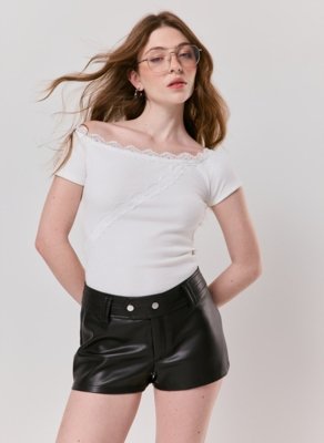 Blusa Canelada Com Renda