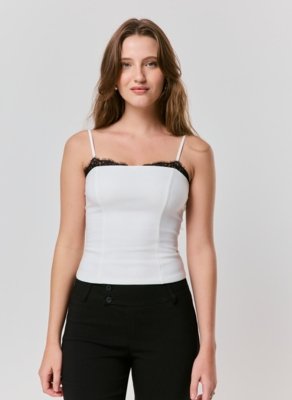 Blusa Corsetada Com Renda