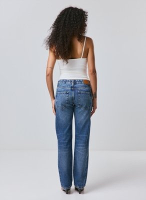 Calça Jeans Reta Com Puídos