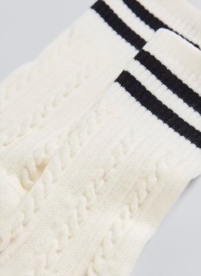 Meia Off‑White Listras Com Textura