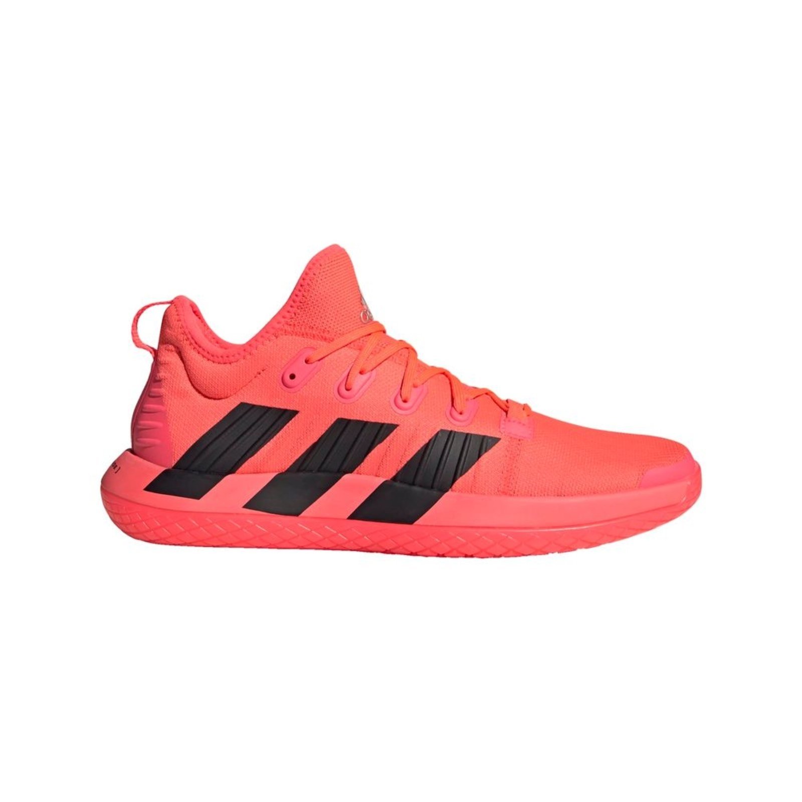 tenis adidas stabil 4