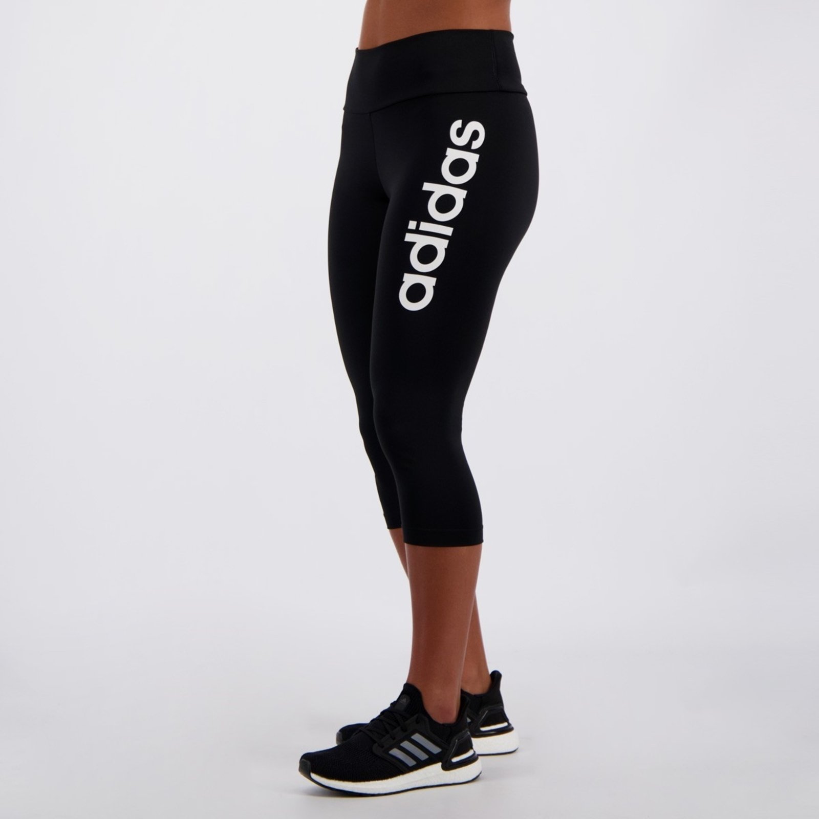 calça legging adidas d2m