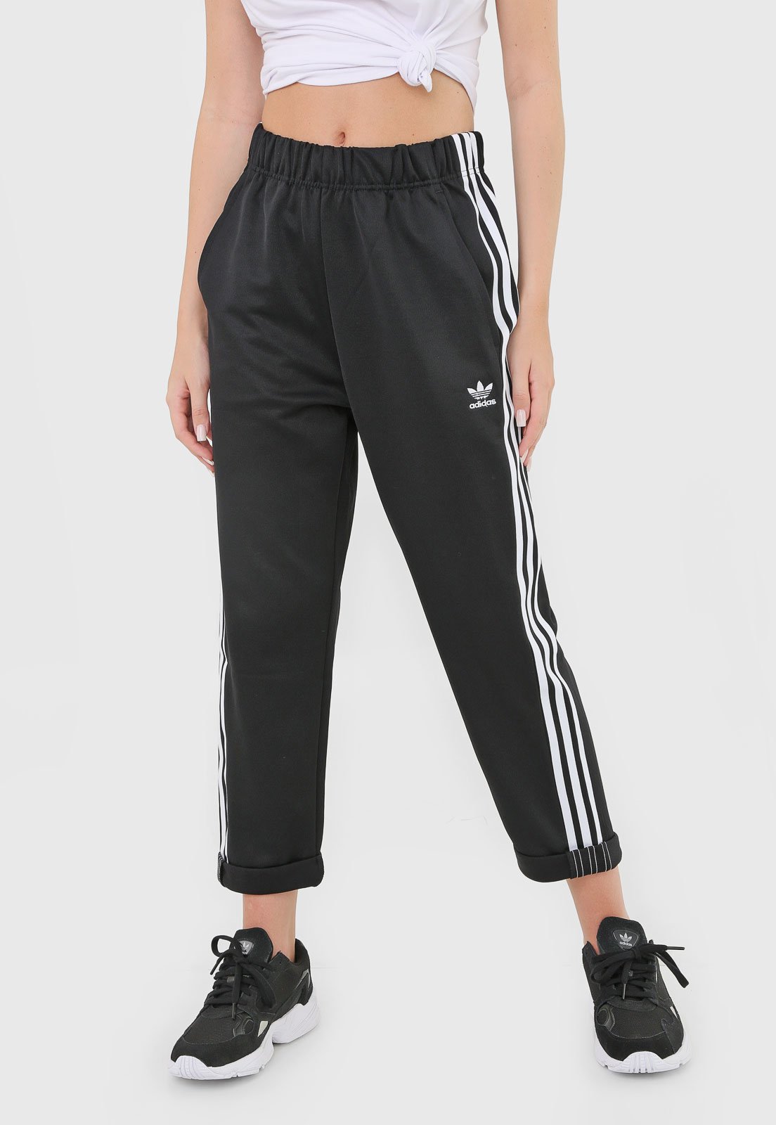 conjunto da adidas feminino calça e cropped