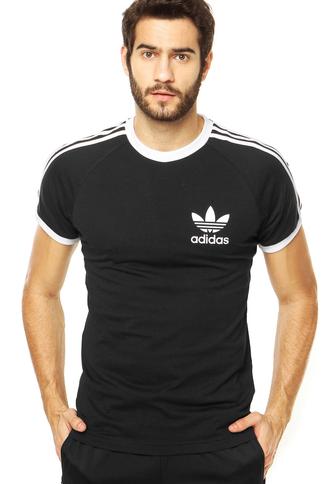 blusa adidas listra no ombro