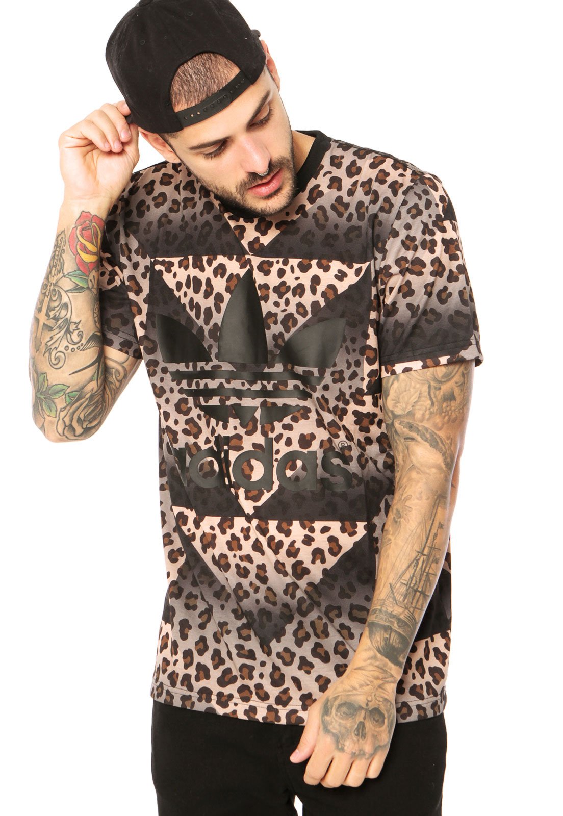 camiseta adidas animal print