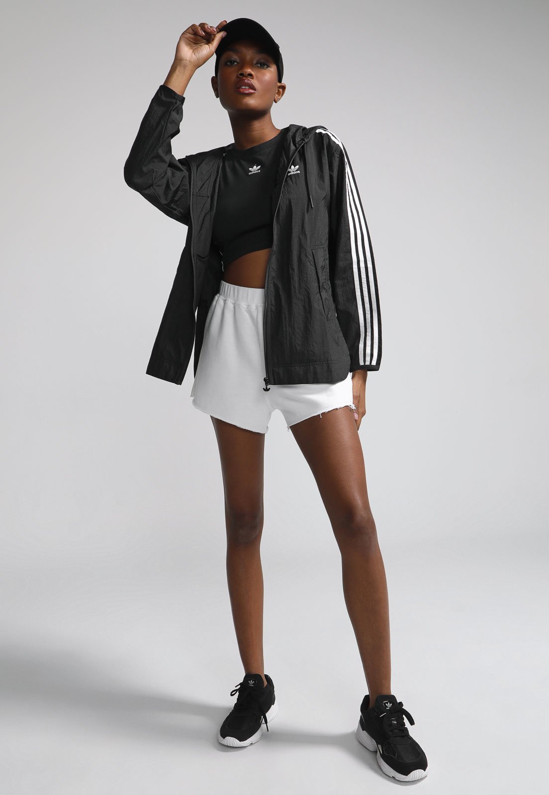 Jaqueta corta-vento Originals com bolsos preta, da Adidas