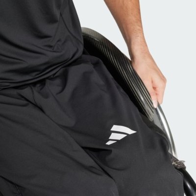 Calça Adaptive adidas Performance Preto