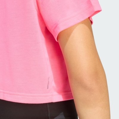 Camiseta Treino Boxy Essentials adidas Performance Rosa