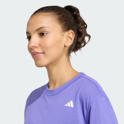 Camiseta Treino Boxy Essentials adidas Performance Roxo