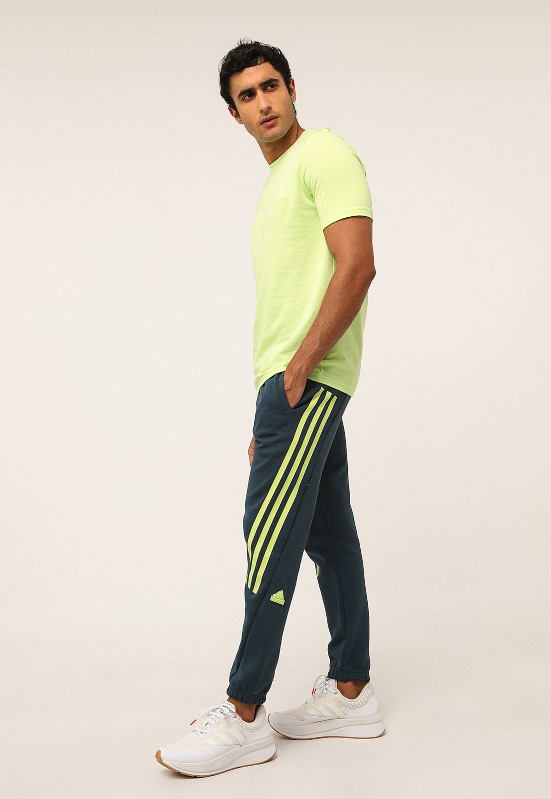 Calça de Moletom Nike Sportswear Jogger Air Flc Branca - Compre Agora