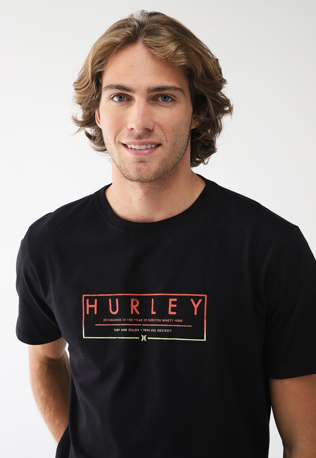 Camiseta Hurley Reta Logo Preta Camiseta Hurley Reta Logo Preta