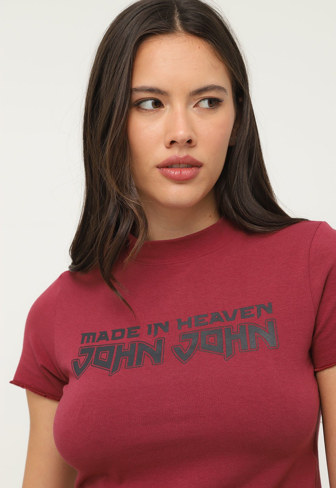 Camiseta Cropped John John Made In Heaven Vinho Camiseta Cropped John John Made In Heaven Vinho