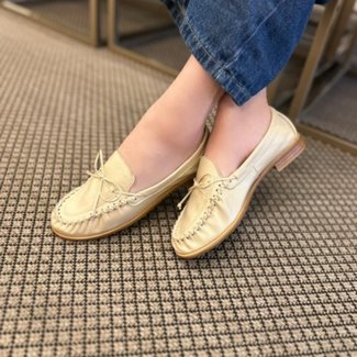Mocassim Maithe Couro Bege  Maithe Bege