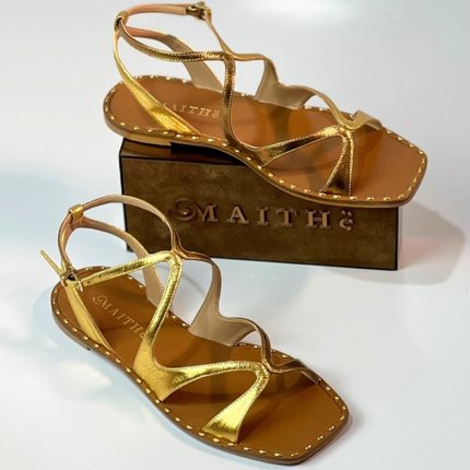 Sandalia Maithe Dourada Couro  Maithe Bronze - Marca Maithe